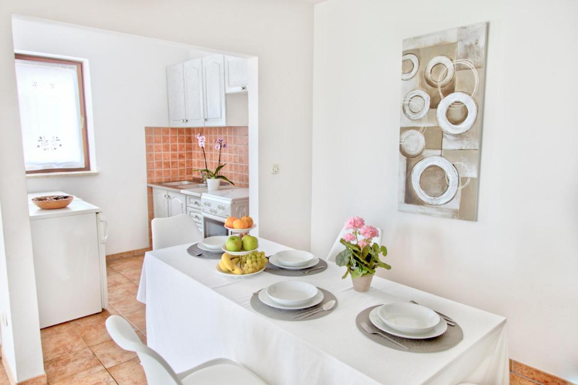 Apartment Manuel