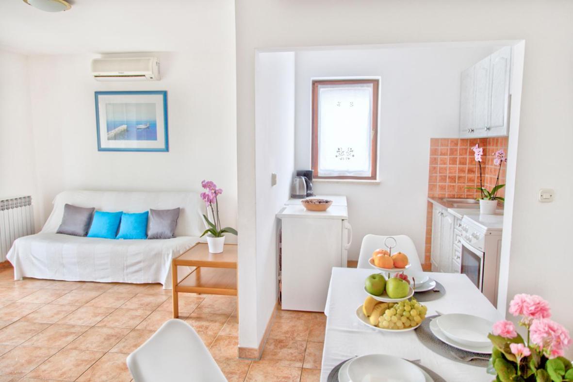 Manuel Apartment